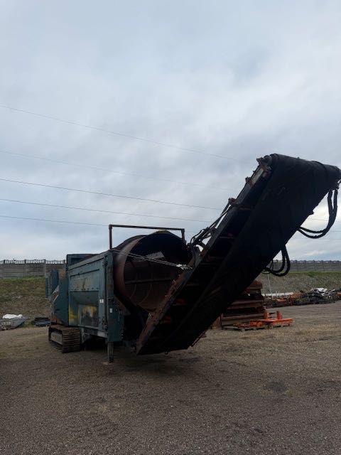 przesiewacz bębnowy do ziemi PowerScreen Trommel 600