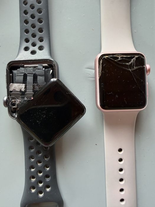 2 zegarki Iwatch, uszkodzone, ladowarki, paski