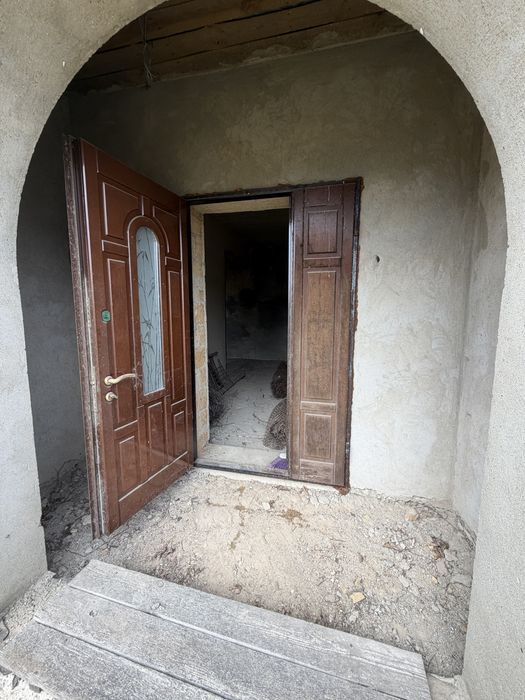 Продам шикарный дом в поселке Великий Дальник
