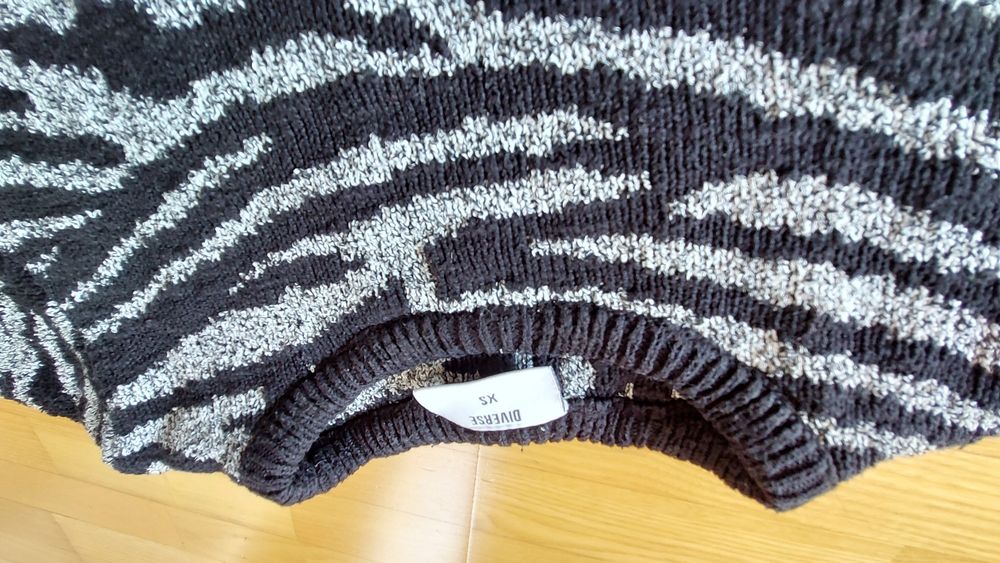 Sweter Diverse r.34