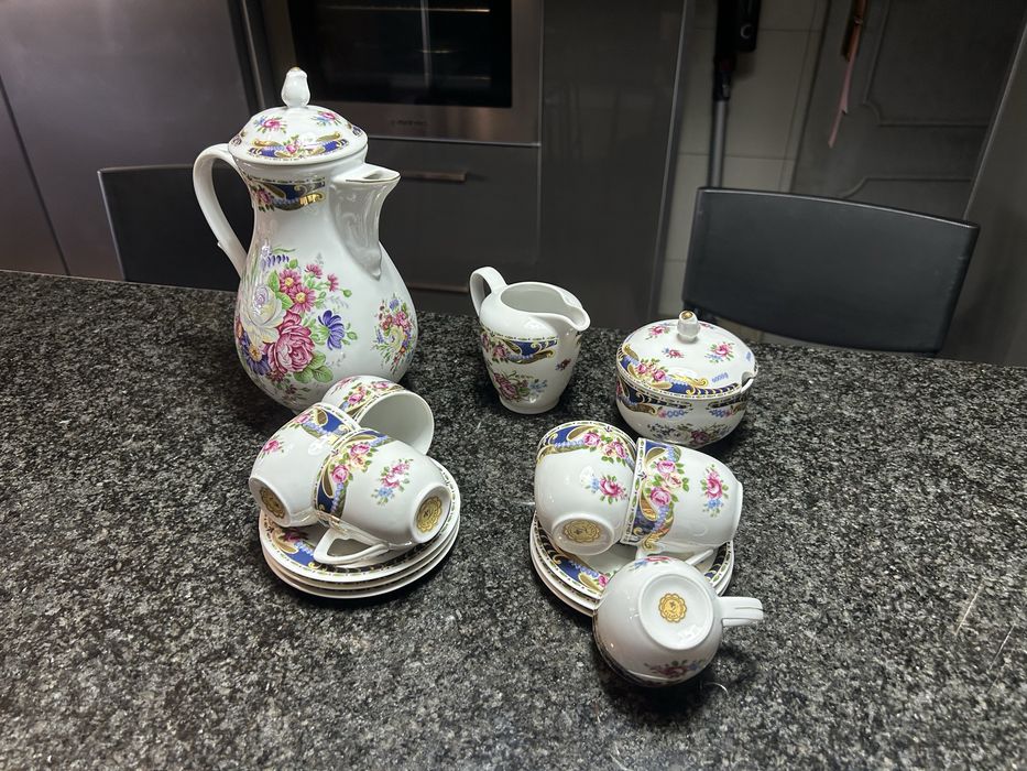Vendo conjunto de café  da marca VIZAVI