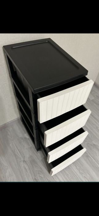 Комод  пластіковий