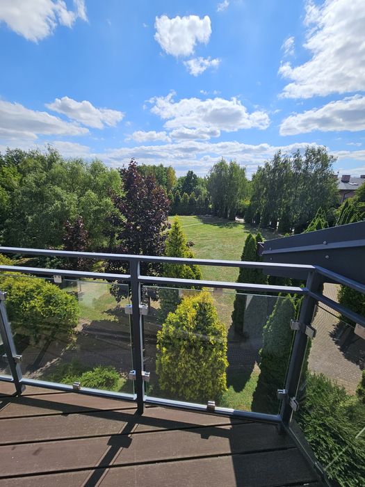 Mieszkanie poddaszowe - 4 pokoje - klima  -  balkon