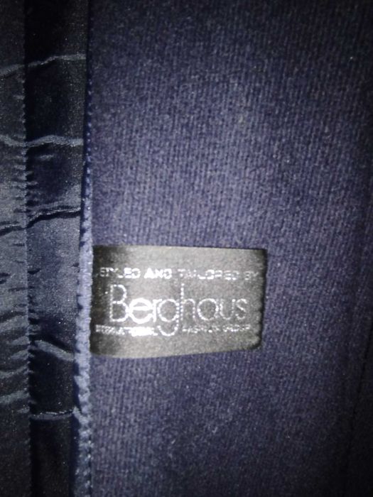 Пальто жіноче демісезонне з коміром ЛАМА. 52 розмір.