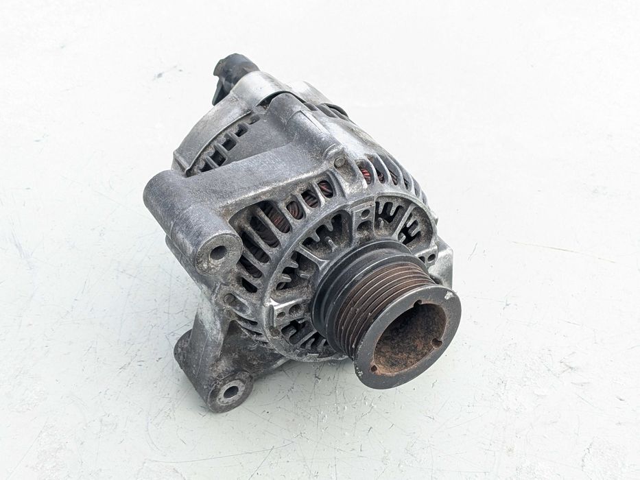 Генератор Volvo 850, C70, S70, V70, S40, V40 / 1.6 - 2.5 бензин / 100A