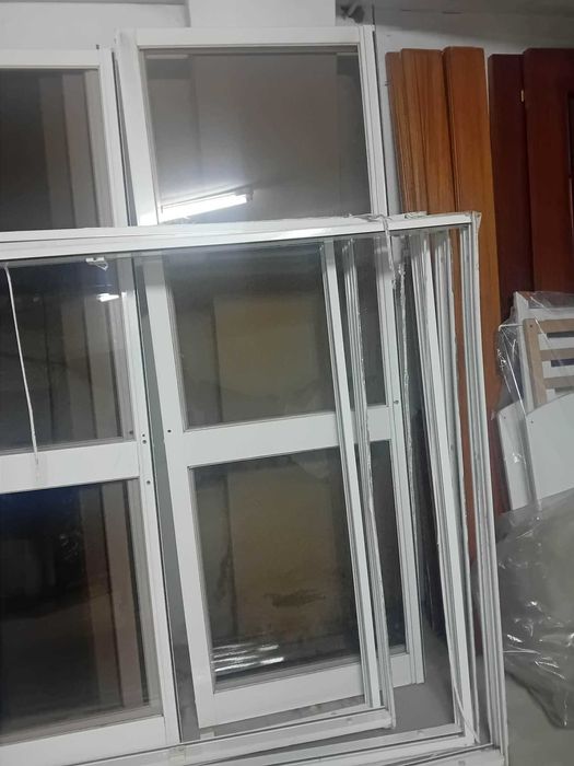 Janelas de correr alumínio vidro duplo