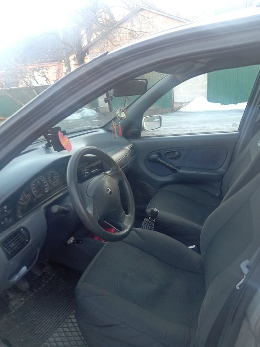 Продам машину Fiat Palio Weekend 1999 року