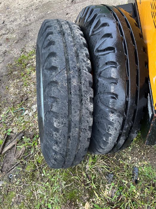 Pneus 8.25-18 goodear