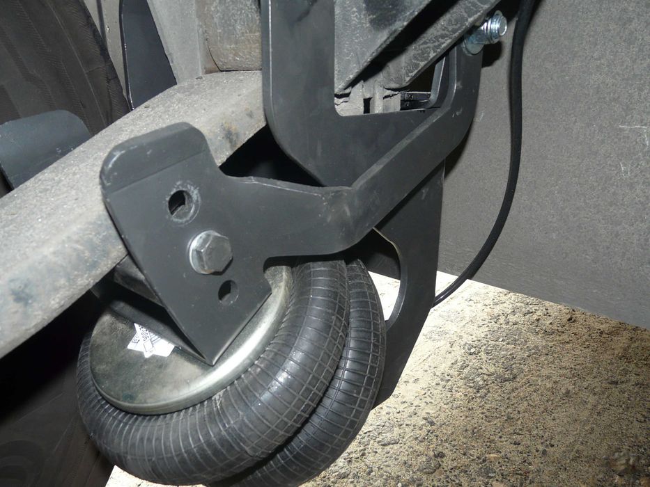 Zestaw podnoszonej osi Mercedes BPW SAF SCHMITZ Krone oś mechanizm