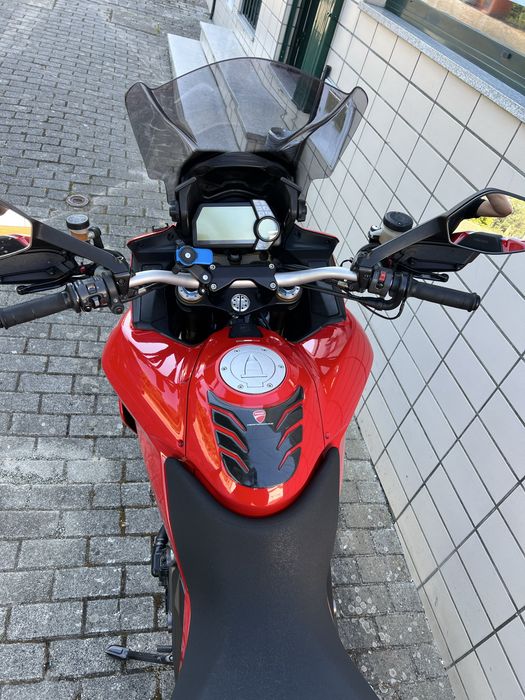 Ducati Multistrada 1200s