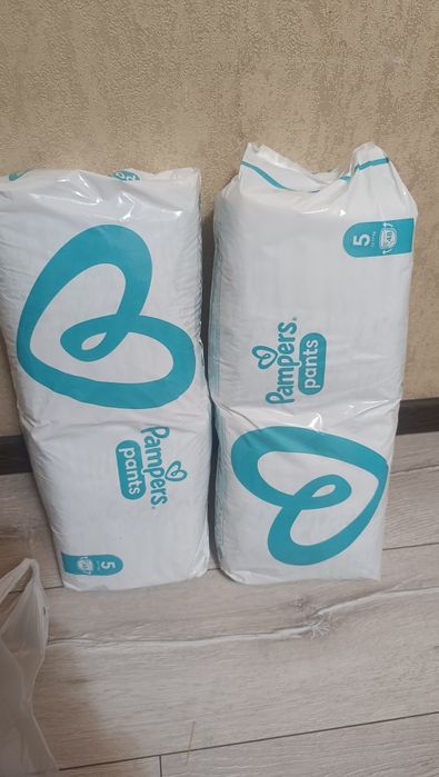 Продам pampers pants 5