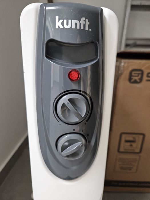 Aquecedor a óleo KUNFT