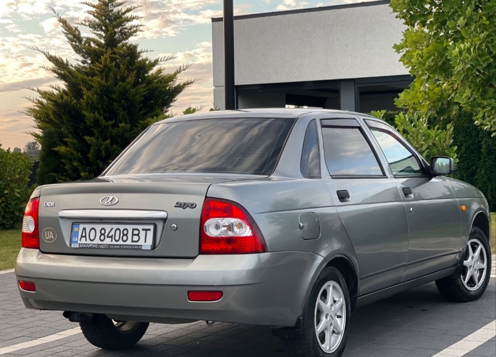 Продам  срочно   обмин цікавить теж
