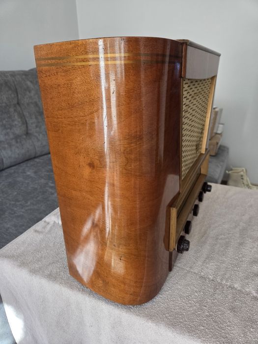 Radio lampowe Tesla Bratyslava 621A Opera Antyk