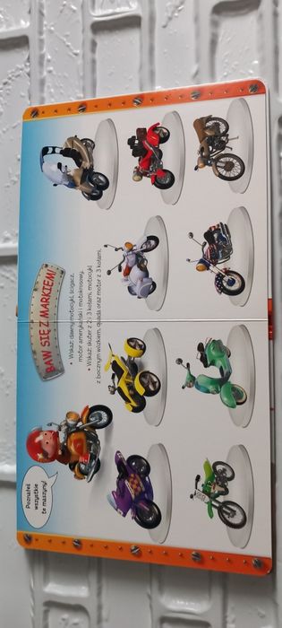 Książka Poznaj motory z Markiem seria Mały chłopiec