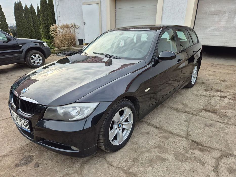 BMW Seria 3 318i Nowy rozrząd , bezwypadek ,zarejestrowany, Dowóz w cenie