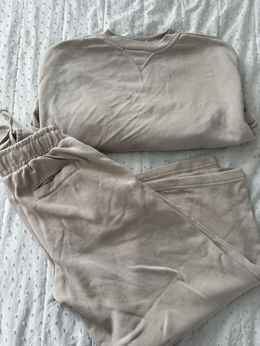 Спортивний костюм для дівчинки