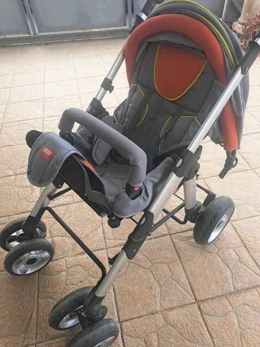 Carrinho bebe zippy