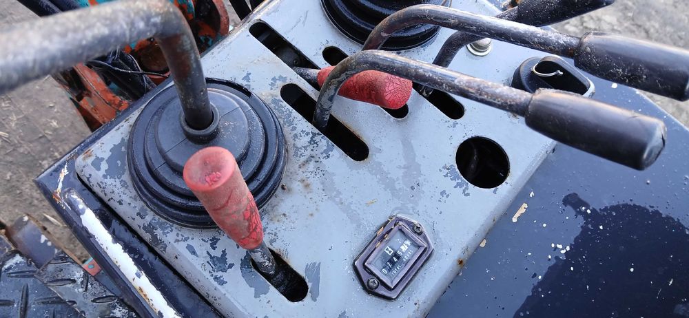 Minikoparka IhI / zadbana / Yanmar