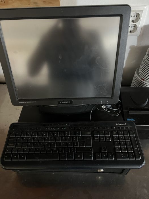 Vende se recheio