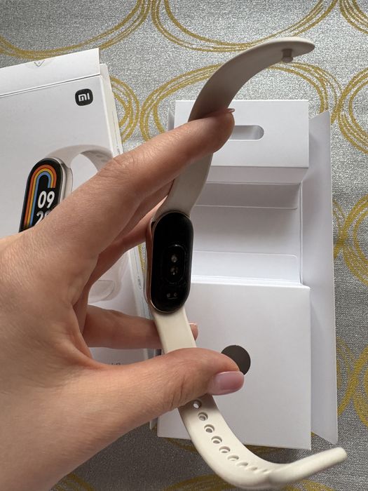Фітнес-браслет Xiaomi Mi Smart Band 8 Champagne Gold