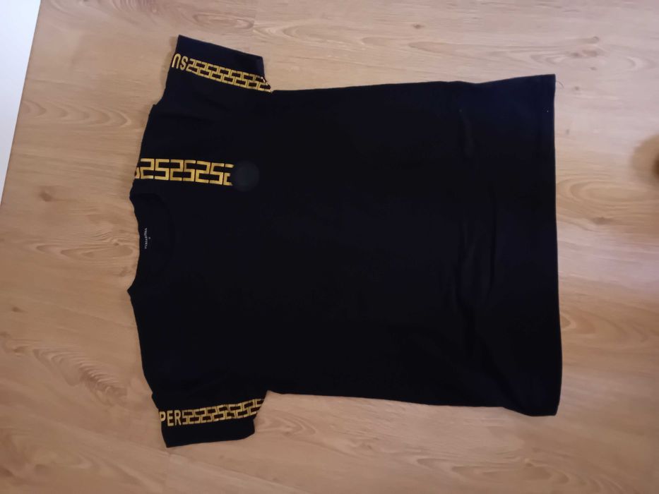 Varias t-shirts Homem a 5 e 7euros