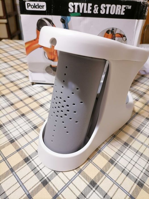 Для фена и плойки. Подставки для чашек. Подставка DVD