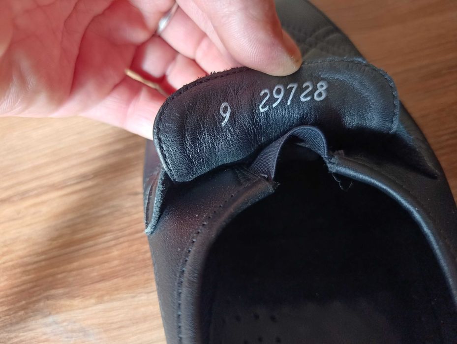 Pantofle skórzane Jaco zone rozmiar 42. Nowe bez metki.