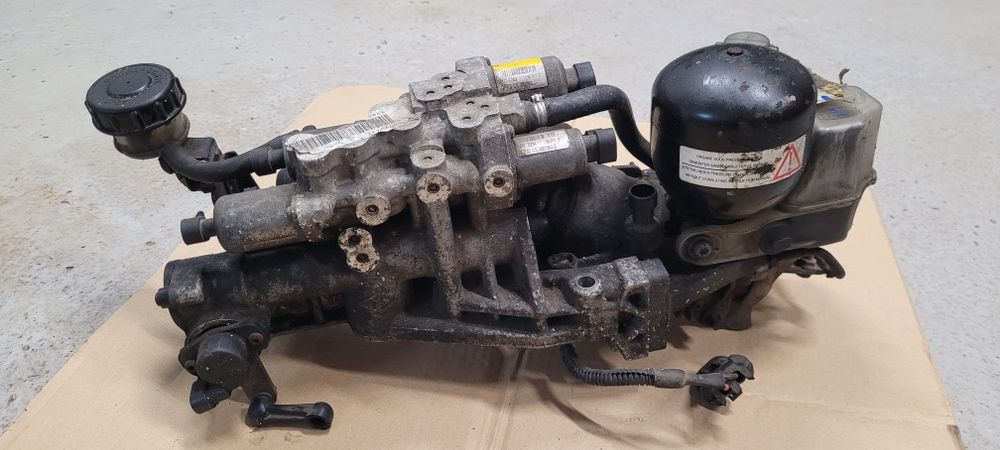 ** Sprzedam sterownik skrzyni Movano A Master II 2.5 **