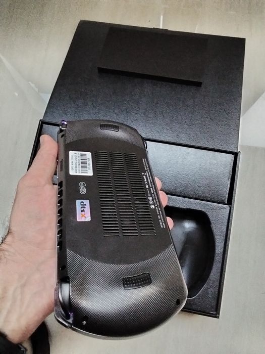 GPD Win 4 8840U 32gb, 1TbAI370 Onexplayer x1pro, Aokzoe A1pro