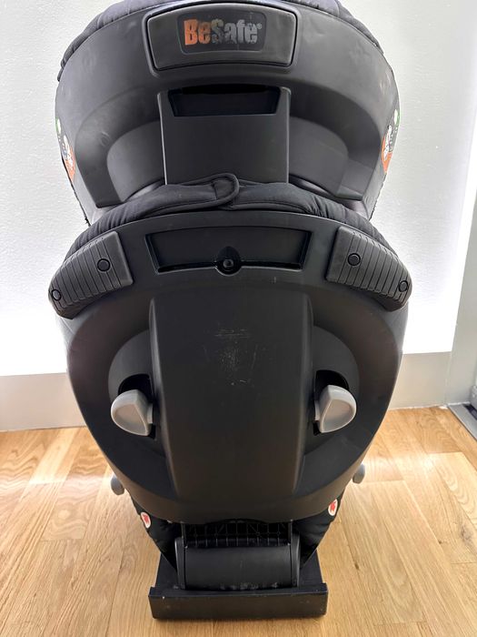 Assento auto BESAFE Izi Up Fix, Grupo II-III, Idades 4-12 anos