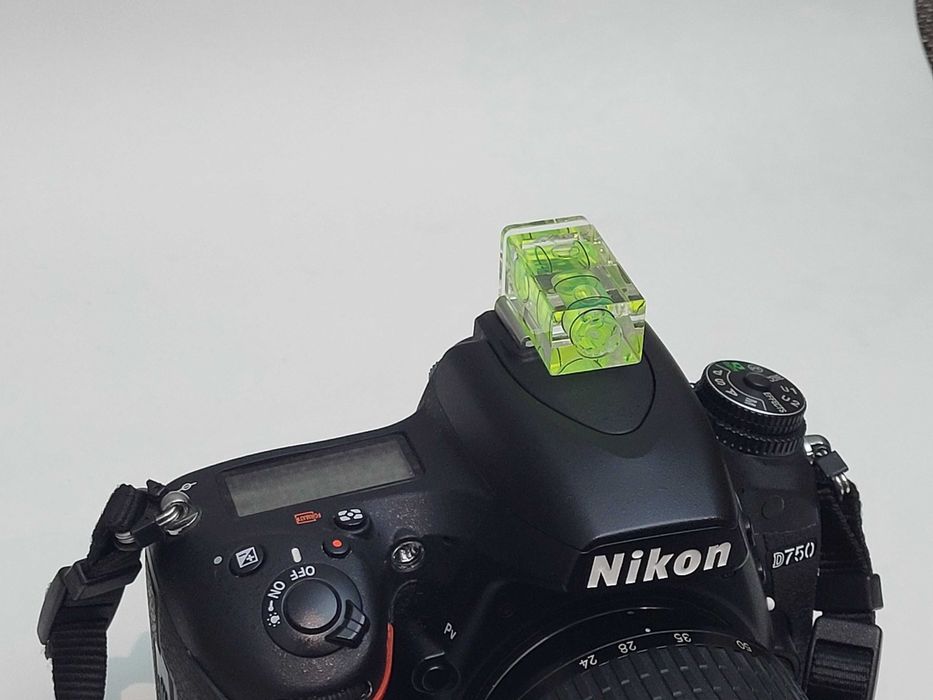 Camera Shoe Level Bubble64309807676673120