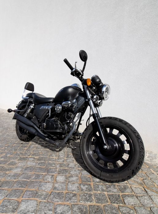 Keeway Superlight 125 Preto Matt (Edição Limitada) + Extras + Originais