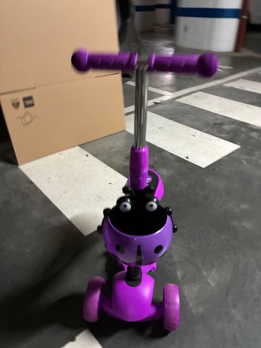 Trotinete NOVA impecável