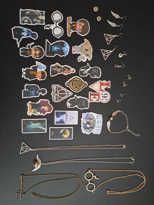 Colecção Harry Potter 37 peças- brincos colares pulseiras autocolantes