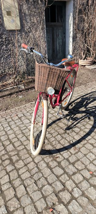 Rower miejski Kellys ARWEN DUTCH (28'') red