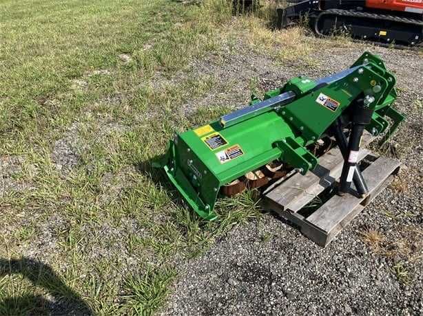 Glebogryzarka Frontier RT1165 John Deere