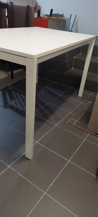 Mesa do ikea branca