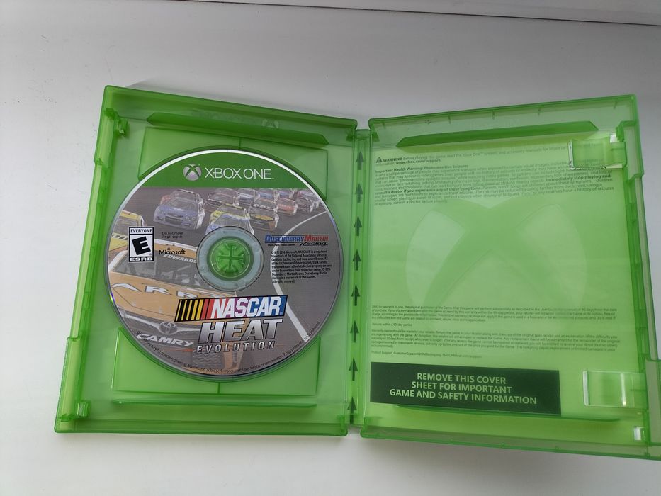 Диск Xbox one гра гонки Nascar