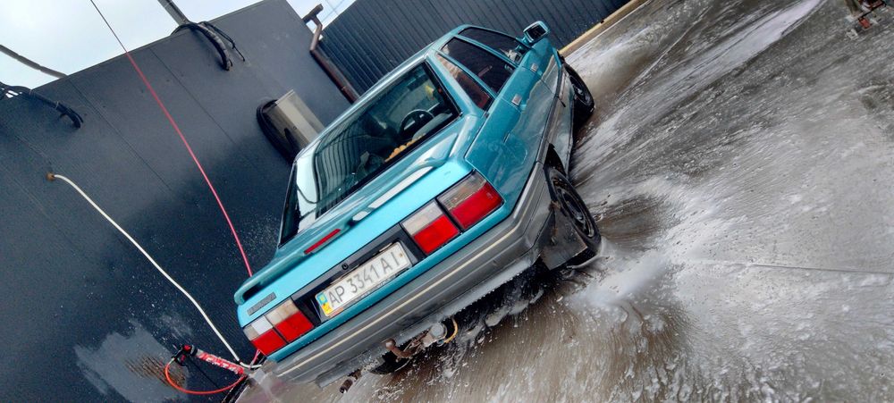 Авто на полном ходу