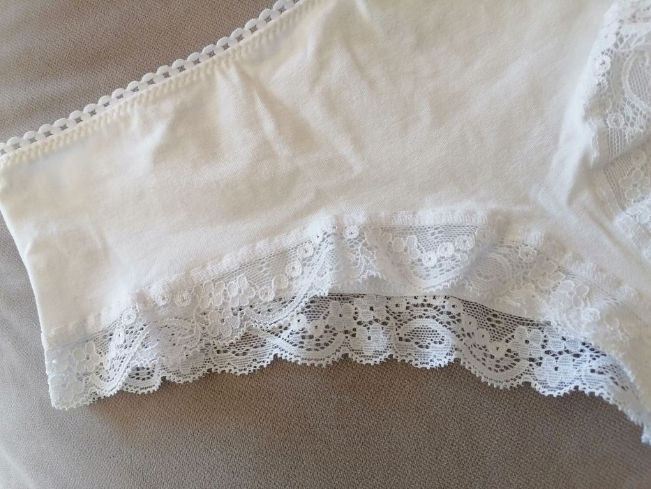 Figi /majtki damskie, rozmiar M 40/42, białe, nowe