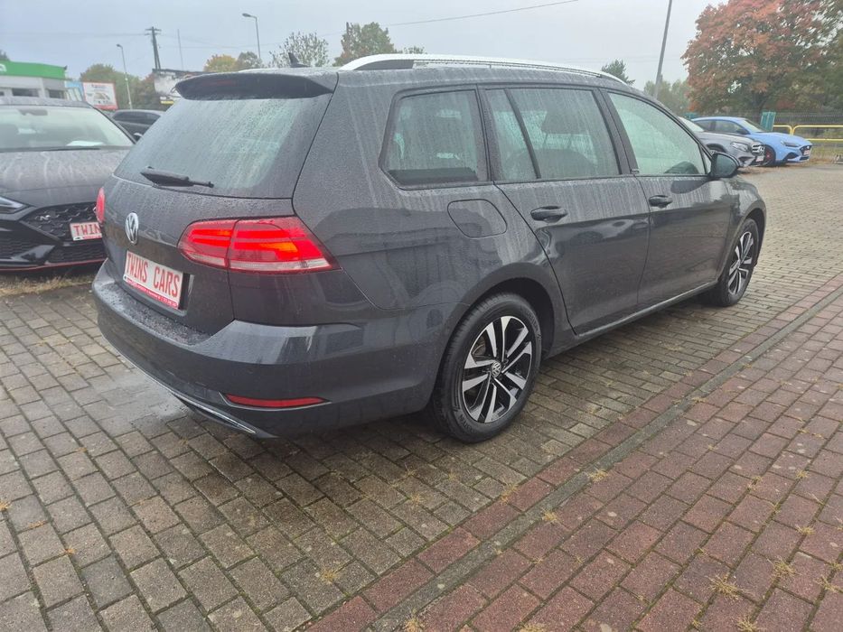 Volkswagen Golf IQ.Drive * Automat * Panorama * Benzyna * Asystent * ZAMIANA