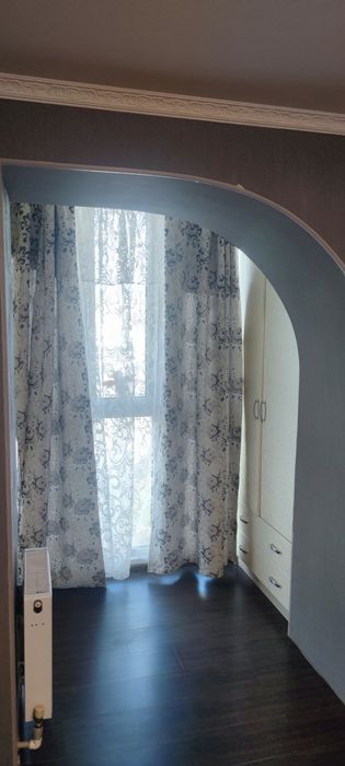 квартира трьох кімнатна