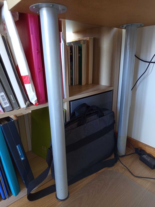 Mesa secretária ikea