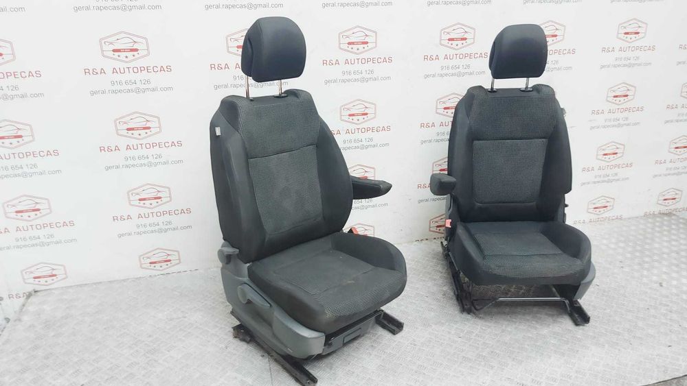 Conjunto Bancos Peugeot 5008 MK1 2009 a 2013 Original