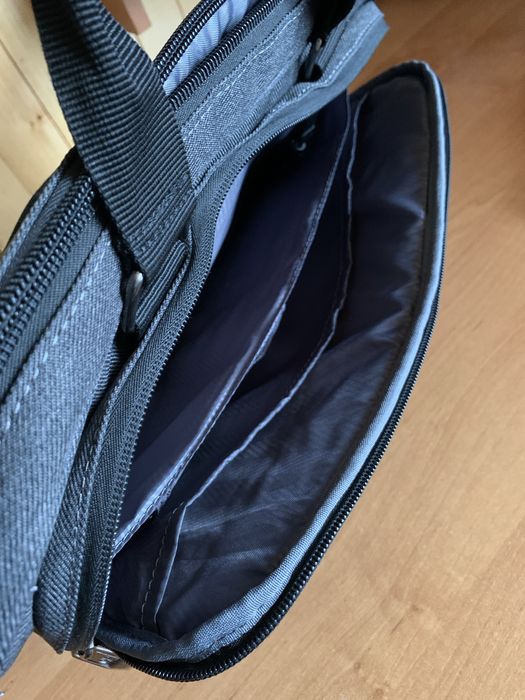 Сумка сіра фірми”hp” для ноутбука 15.6 дюймів нова роз. 40*30*5 см