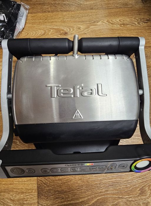 Гриль Tefal OPTIGRILL+ GC712D34