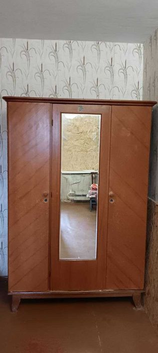 шкаф шифоньер старинный ссср радянський шпонирований  с зеркалом шафа