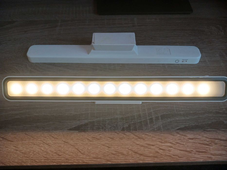 Світлодіодна портативна лампа із магнітним кріпленням 2000 mAh