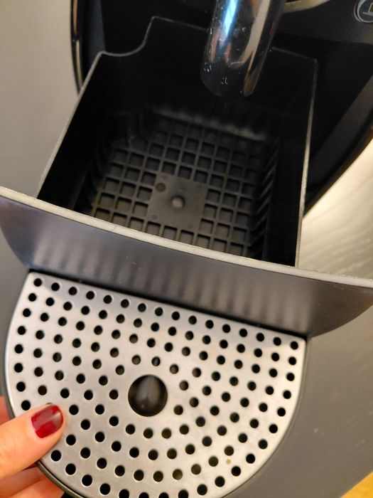 Maquina café nespresso como nova